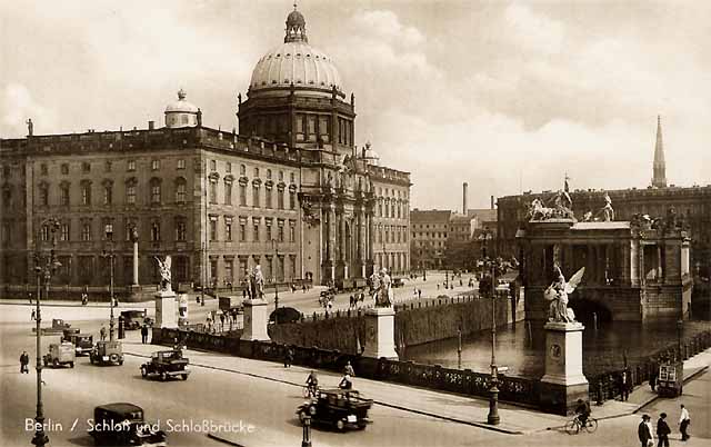 Schloss und Schlossbrücke