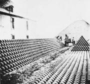 Kanonenkugeln im Arsenal von Metz