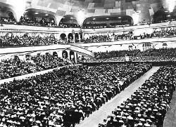 Das Innere des Sportpalast in Berlin