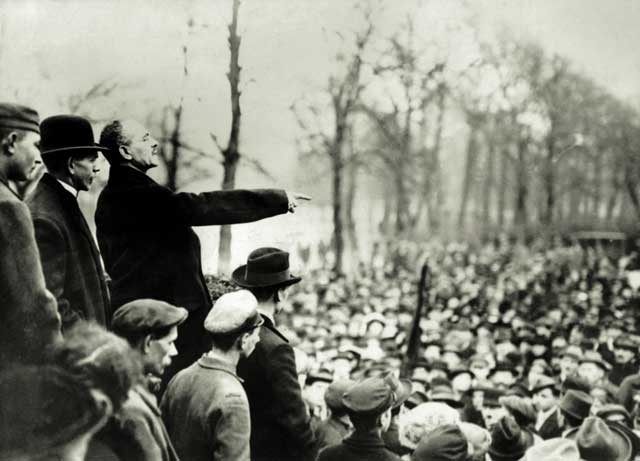 Karl Liebknecht im Wahlkampf